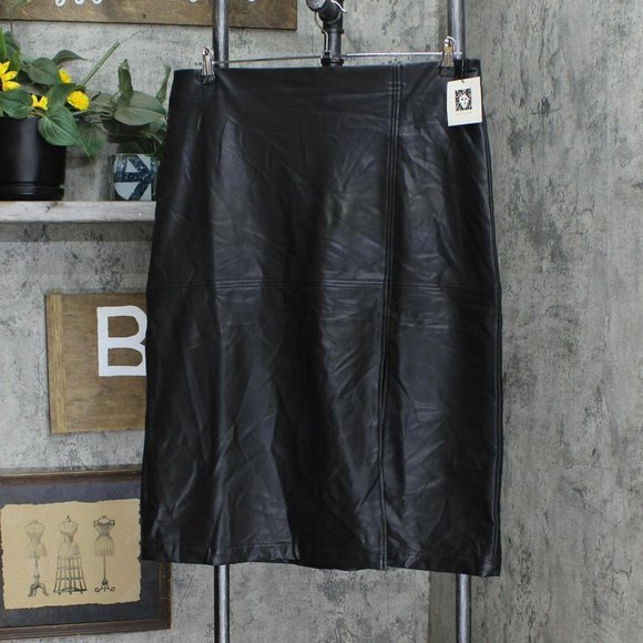 NWT Anne Klein Front Slit Faux Leather Midi Skirt 10855509 4 Black - Picture 2 of 5